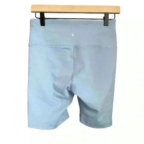 Highwaisted Bike Short - Picture 2 of 3